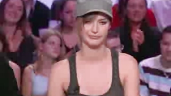 Casting giver pigen en chance for at gøre en stor karriere inden for porno