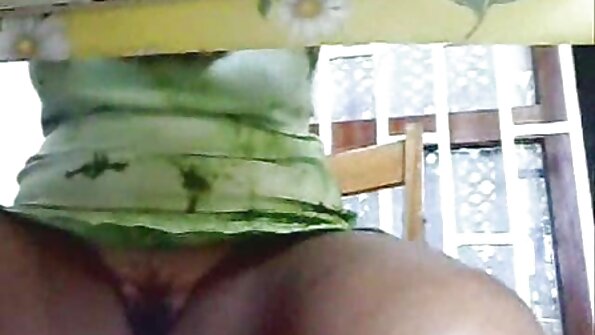 Dejlig coquette bliver en luderagtig hore med anale behov