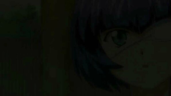 Ældre fyr beder asiatisk søde om ekstra tjenester og får dem