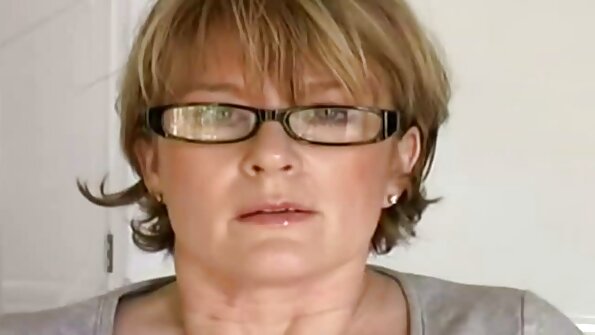 Diva afprøver smertefuld sex med en tyk sort fyr