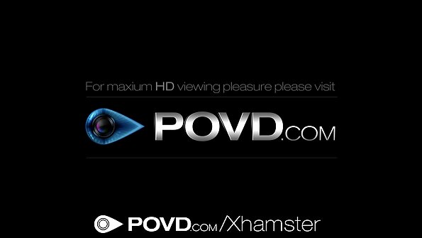 Slutty pige fra Latinamerika ved, hvordan man bringer mundtlig fornøjelse