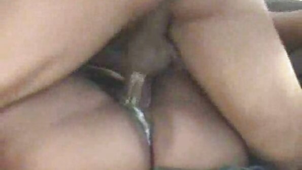 Mor kommer på toppen for olieret stor pik analsex